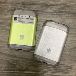 Umbra card holder